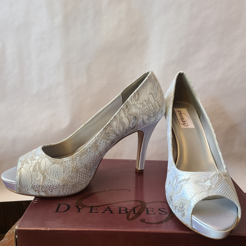 Dyeables Heels